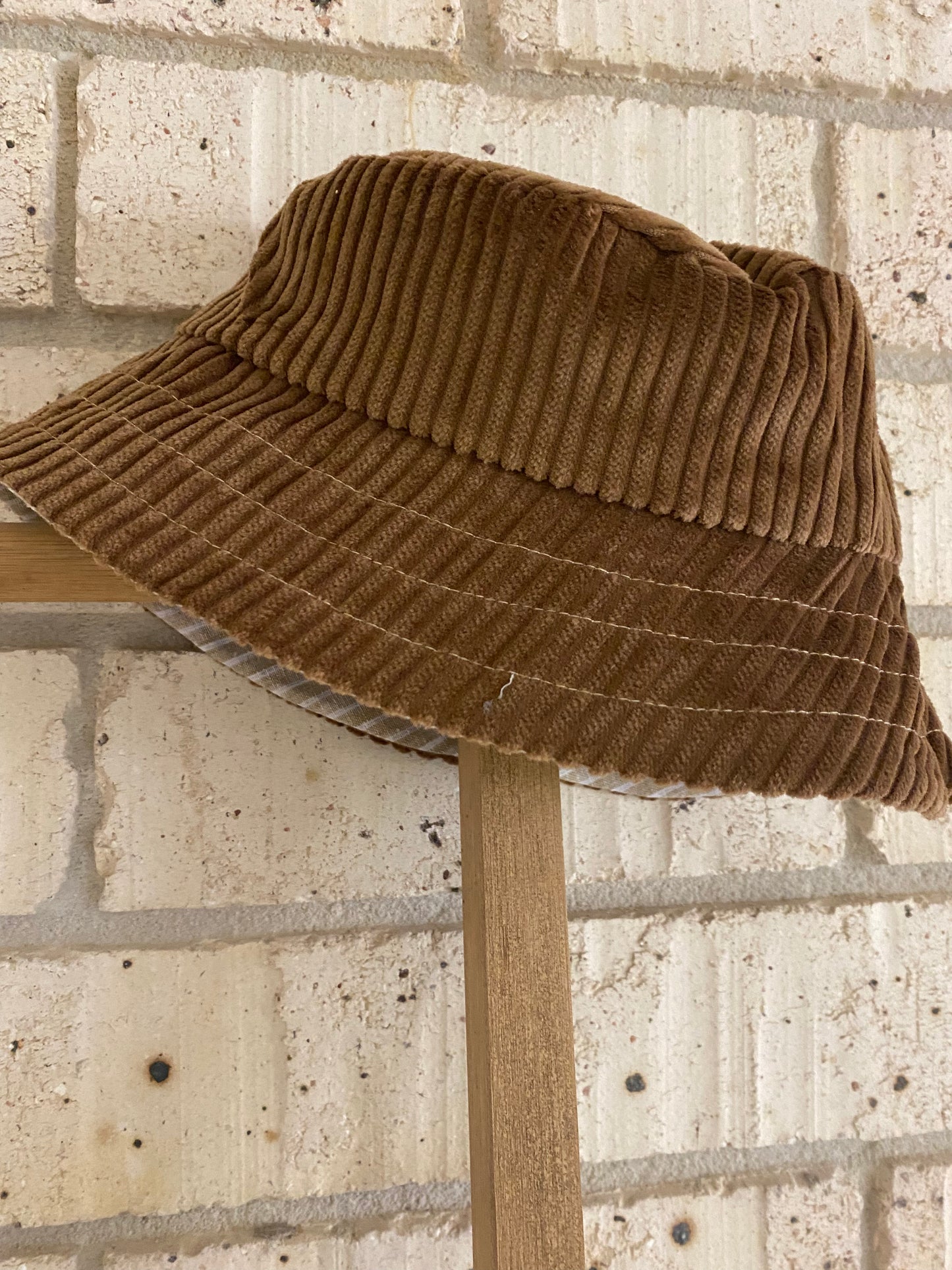 Corduroy camel bucket hat