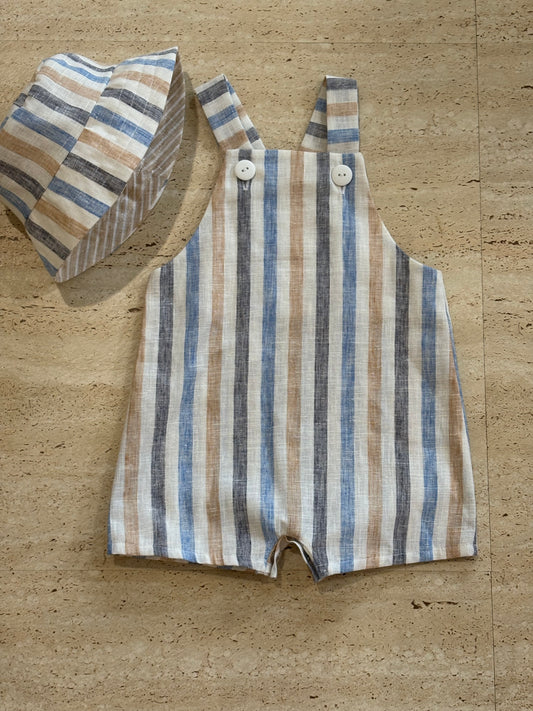 Short romper multi stripe and bucket hat