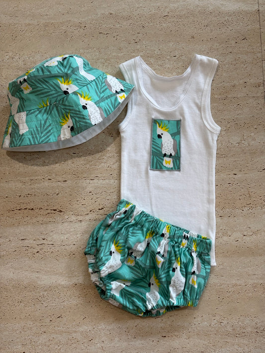 Singlet nappy pants and bucket hat cockatoo