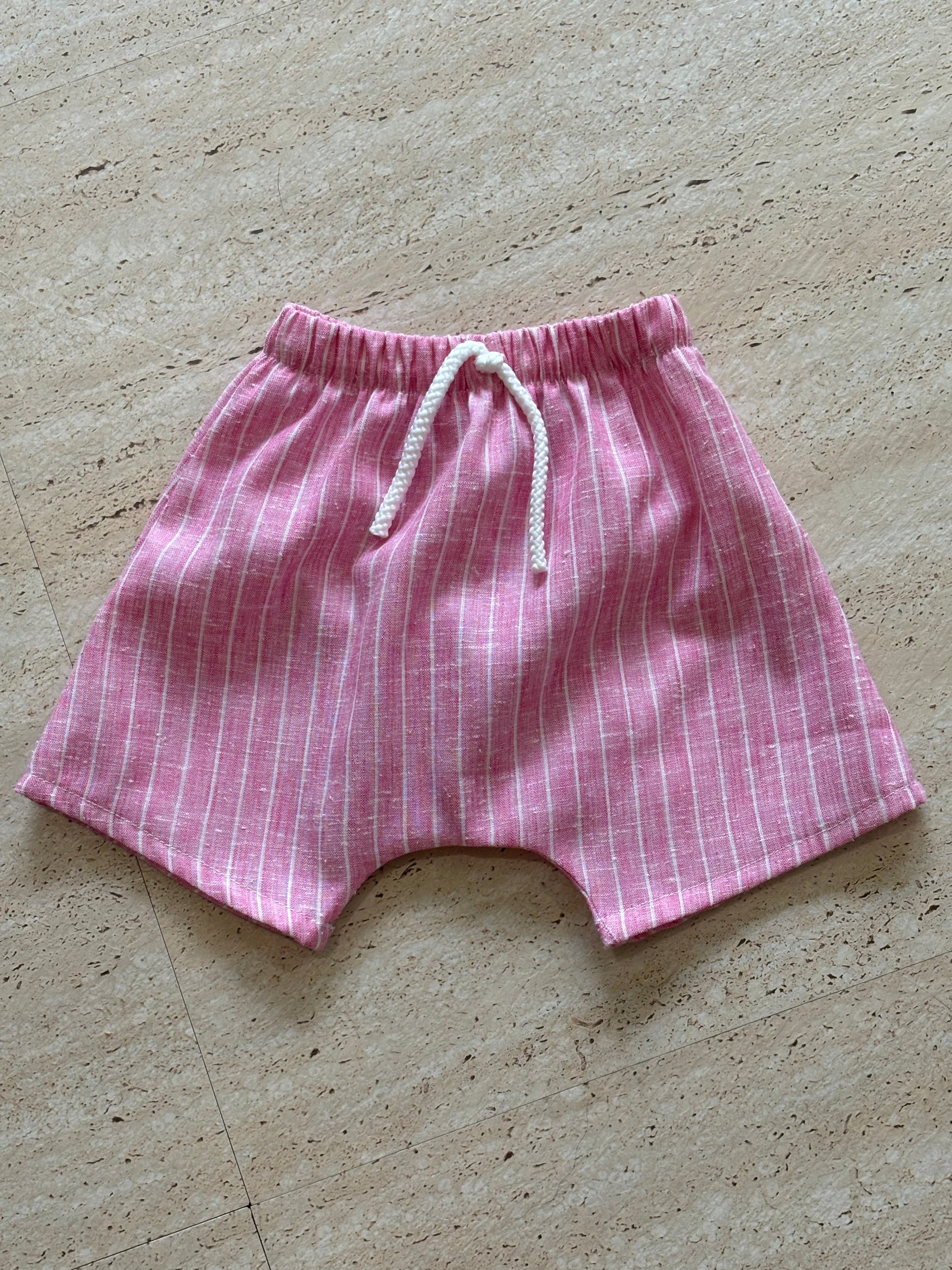 Shorts pink and white stripe