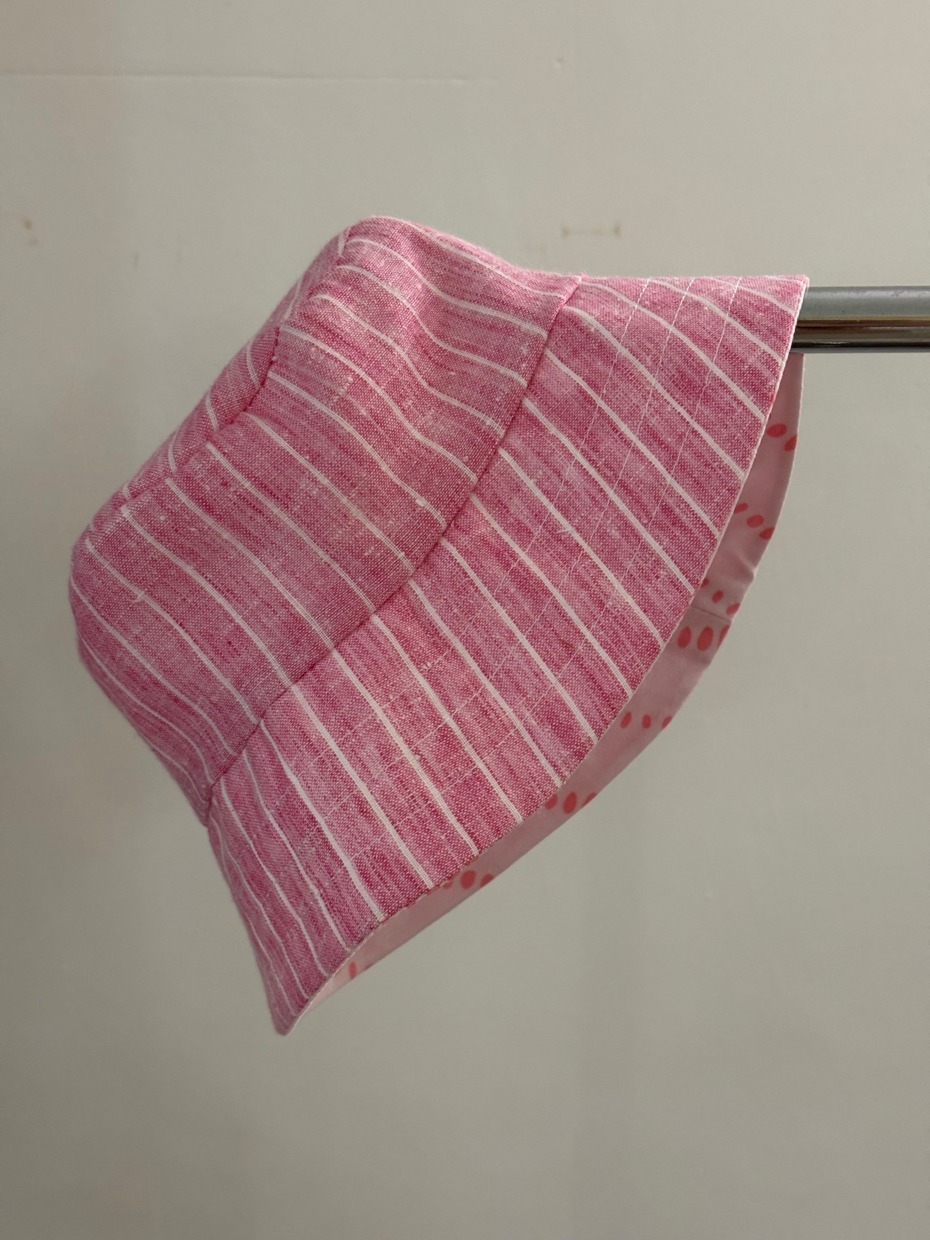 Shorts pink and white stripe